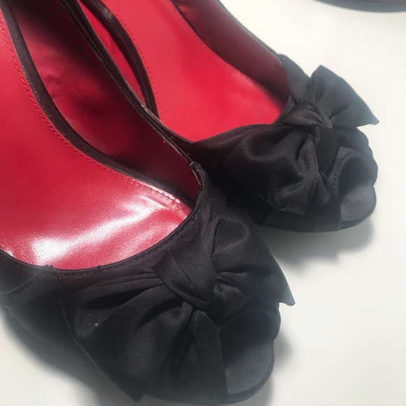 Zara Basic Black Satin peep toe heels - Picture 6 of 7